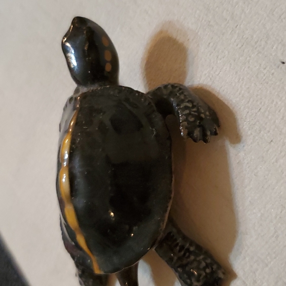 CUTE LITTLE CERAMIC TURTLE - Picture 4 of 7